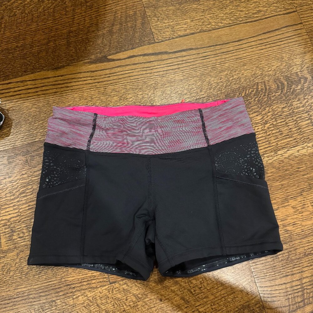 Lululemon Bicycle Shorts | Size 6